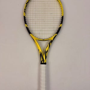 Babolat Pure Aero 2019, 4 3/8 Very Good Condition