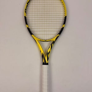 Babolat Pure Aero 2019, 4 3/8 Very Good Condition