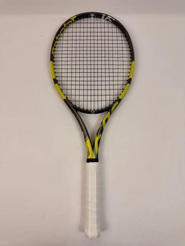 Babolat Pure Aero VS 2020, 4 3/8 Very Good Condition