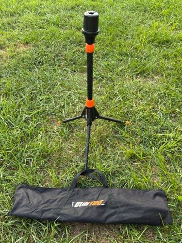 (Used)Bownet UtiliTee Brush Top batting tee