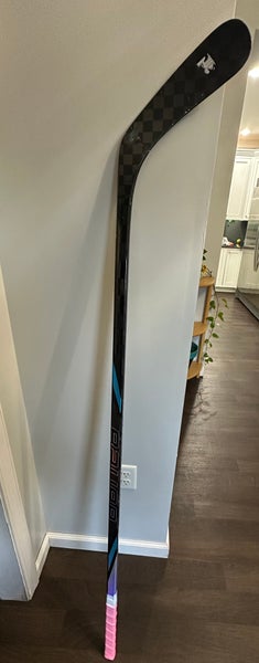 Senior Bauer Nexus Tracer Right Handed Hockey Stick P92 (Used)