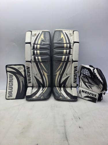 Vaughn V4 goalie pads and gloves