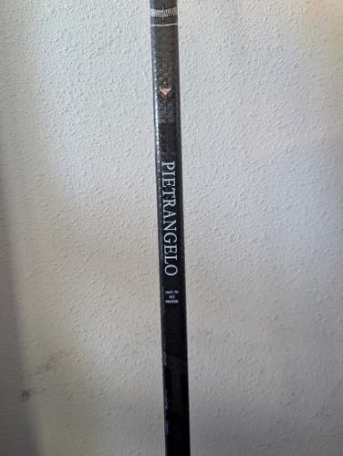 Senior Bauer Proto-R Right Handed Hockey Stick P92M Pro Stock (New)