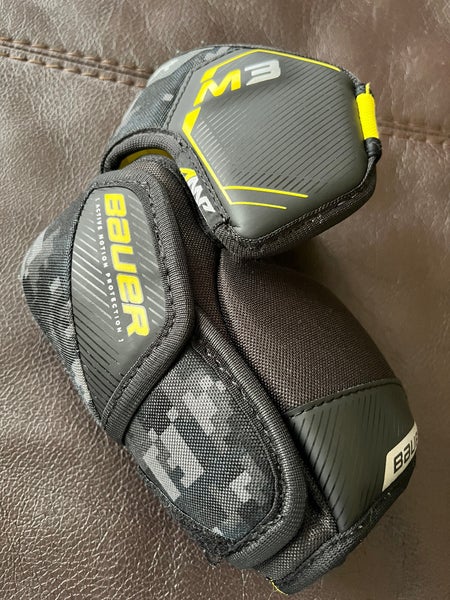 Medium Junior Bauer Supreme M3 Elbow Pads