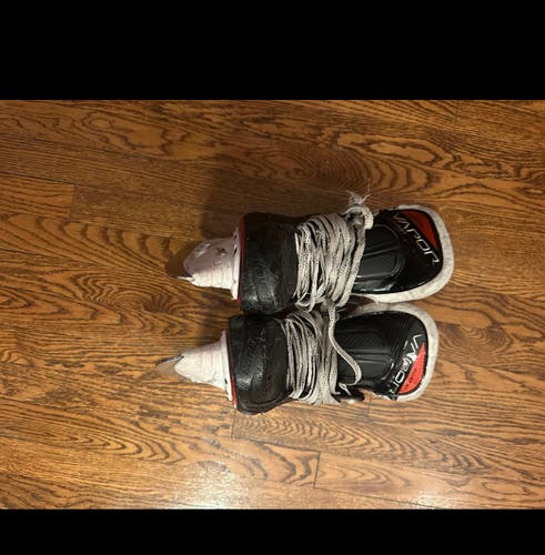 Bauer Vapor 3x Pro Hockey Skates Size 6.5 Fit size 1