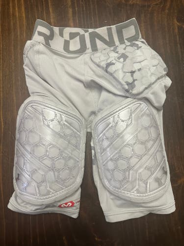 Small Youth Under Armour (New)