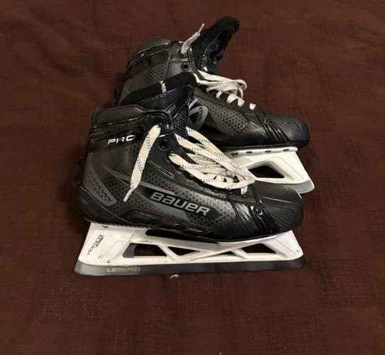 2025 Bauer Pro Hockey Goalie Skates Regular Width Pro Stock 9.5 (Used)