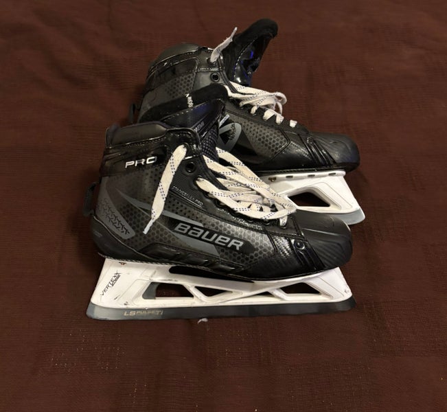 2025 Bauer Pro Hockey Goalie Skates Regular Width Pro Stock 9.5 (Used)