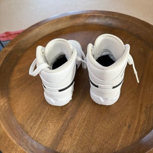 White Kid's 11K (Little Kids) Youth Air Jordan High Top Molded Cleats (New)