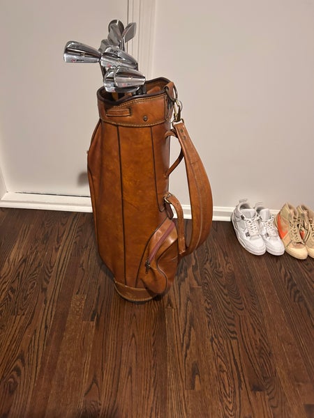 LIGHTLY USED Vintage Mens Golf Bag With Wilson Staff Goosenecks
