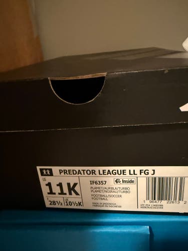 Silver Kids 11K (Little Kids) Adidas Predator LZ Molded Cleats Cleats (New)