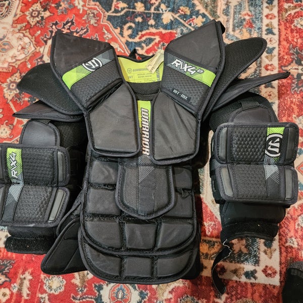 Medium Warrior RITUAL X4 E+ Goalie Chest Protector (Used)
