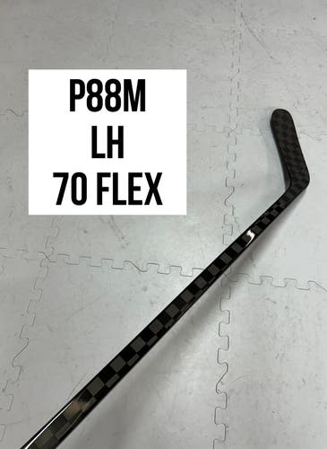 Senior(1x)Left P88M 70 Flex ProBlackStock™ Unbranded Blackouts Pro Stock Nexus Hockey Sticks