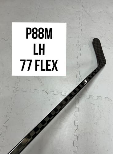 Senior(1x)Left P88M 77 Flex ProBlackStock™ Unbranded Blackouts Pro Stock Nexus Hockey Sticks