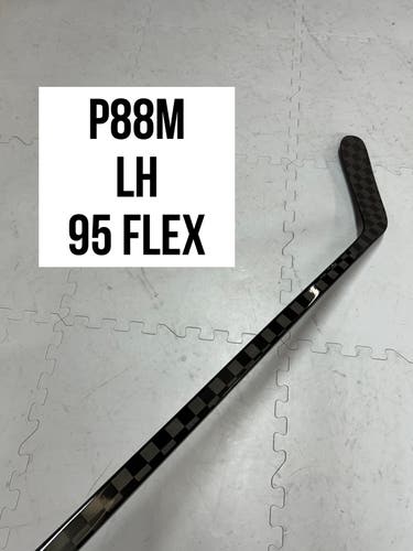Senior(1x)Left P88M 95 Flex ProBlackStock™ Unbranded Blackouts Pro Stock Nexus Hockey Sticks