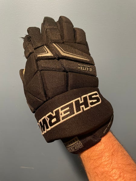 Sher-Wood Rekker Legend 1 Gloves 14" (Used)