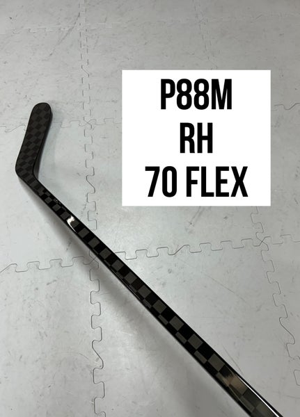 Senior(1x)Right P88M 70 Flex ProBlackStock™ Unbranded Blackouts Pro Stock Nexus Hockey Sticks