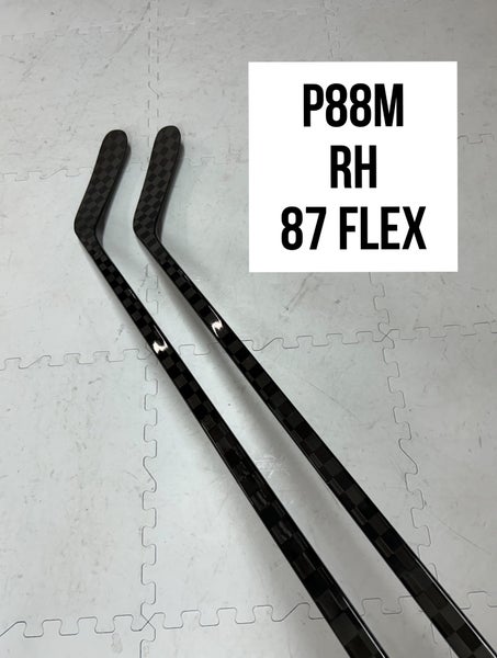 Senior(2x)Right P88M 87 Flex ProBlackStock™ Unbranded Blackouts Pro Stock Hockey Sticks