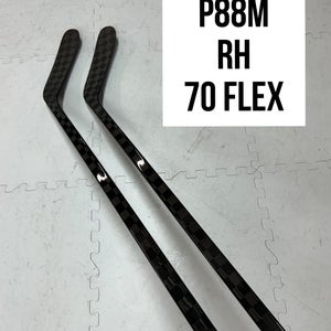 Senior(2x)Right P88M 70 Flex ProBlackStock™ Unbranded Blackouts Pro Stock Hockey Sticks