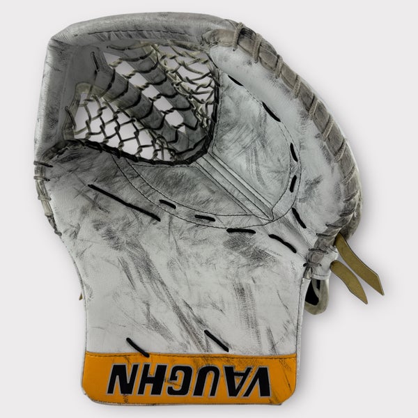 Pro Stock Used Vaughn Velocity V8E Practice Glove Pittsburgh Penguins Jarry