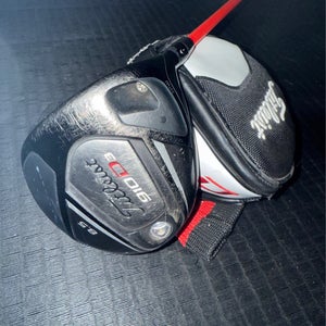 2010 Titleist 910 D3 Right Handed Driver Extra Stiff Flex 8.5 Loft (Used)