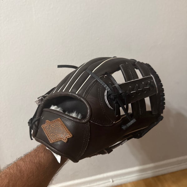 Gloveworks 11.5 inch baseball glove