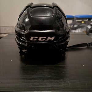 Medium CCM Tacks 910 Helmet Pro Stock (New)
