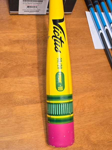 Victus Pencil - 30"/20oz (-10) USA Bat: VSVIBP10USA - Little League bat. Great Condition.