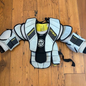 Warrior Ritual X3E Goalie Chest Protector Jr Large/Extra Large