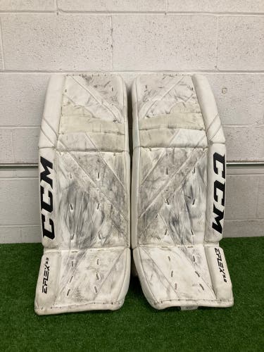 White 34" Senior CCM Extreme Flex 5.9 Goalie Leg Pads (Used)