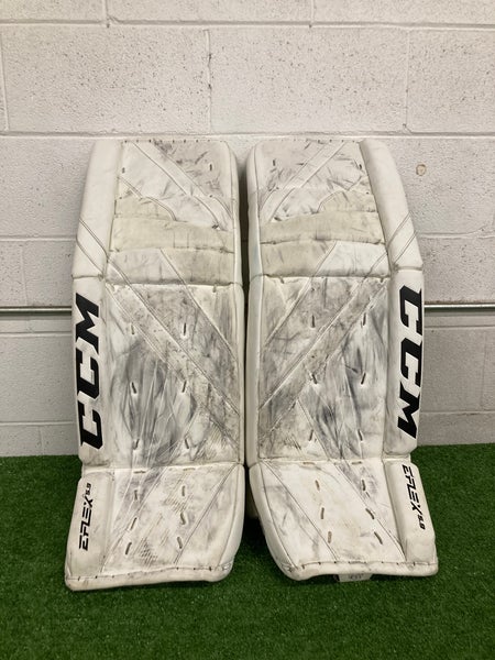 White 34" Senior CCM Extreme Flex 5.9 Goalie Leg Pads (Used)