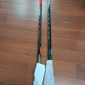 2 X Senior Bauer Nexus Tracer Left Hand Hockey Stick P28 | 77 FLEX (New) Blue & Red