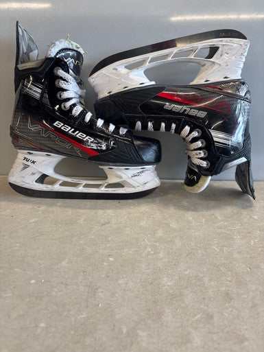 Used Bauer VAPOR X3 Intermediate Hockey Skate Intermediate 4.5 11858-S000078974