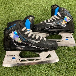 Intermediate Bauer LTX Pro+ Hockey Skates Regular Width Size 4.5 (Used)