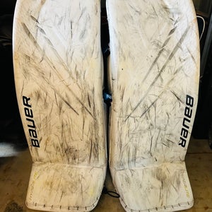 XS Bauer Hyperlite Goalie Leg Pads (Used)
