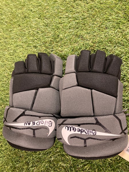 Gray Nike Vapor Lacrosse Gloves Medium (Used)