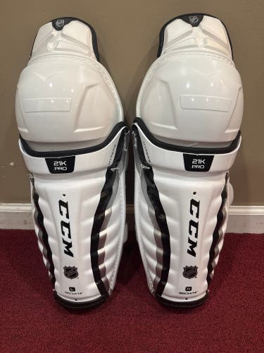 Senior CCM 21K 14" Shin Pads Pro Stock (New) Item#21K14