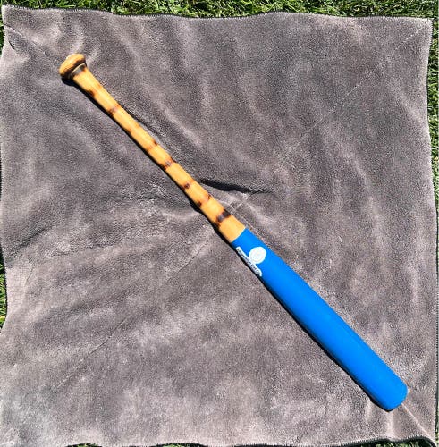 New Sasquatch Bat (-5) 25 oz 30"