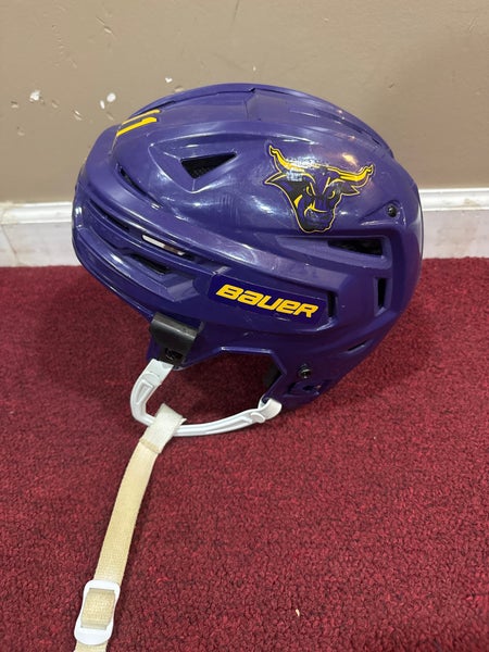 Medium Bauer Re-Akt 150 Helmet (Used) Item#MNKH11P