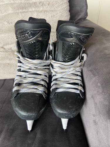 2024 CCM Tacks XF Pro Hockey Skates Wide Width Size 5.5 (Used)