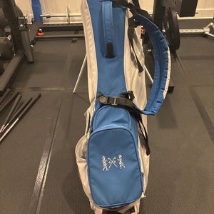 Unisex TaylorMade Bag (Used)