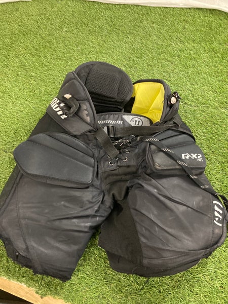 Black Junior Large Warrior Ritual X2 Hockey Goalie Pants (Used)