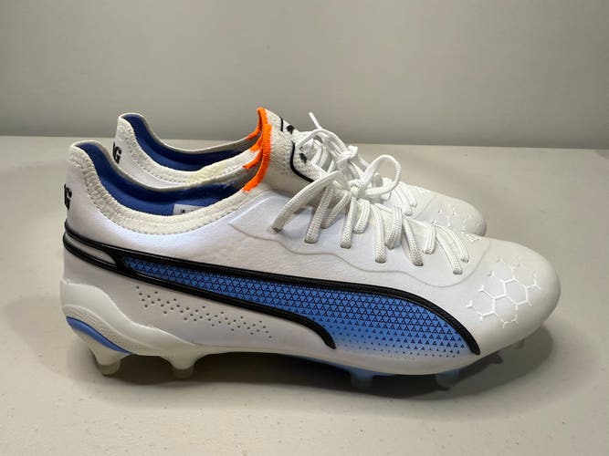 Size 6.5 Women’s Puma KING ULTIMATE FG/AG Soccer Cleats White Blue