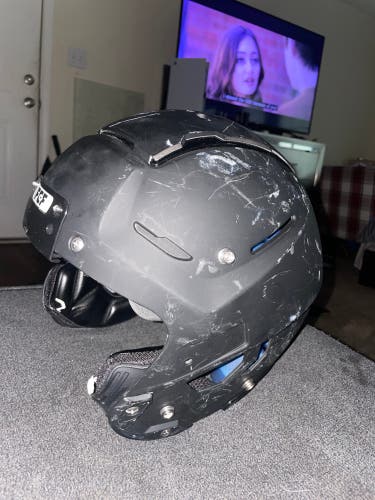 Small Youth Zero 1 Helmet (Used)