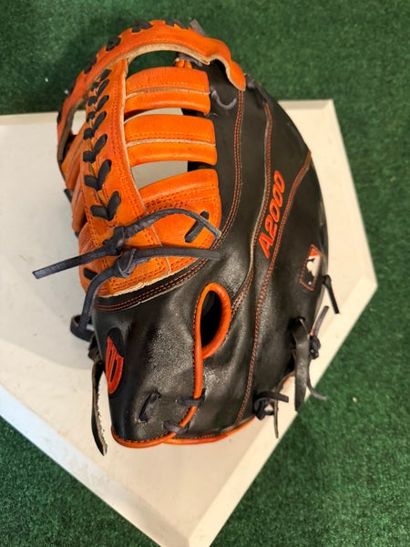 Wilson A2000 LH First Base Baseball Glove 12" (Used)