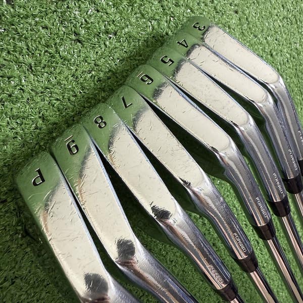 Nike VR II Pro Forged Blade Iron Set 3-PW Dynamic Gold S300 Stiff