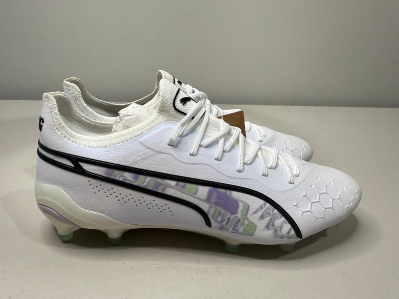 Size 9.5 Women’s Puma King Ultimate BL FG/AG Soccer Cleats White Lavender