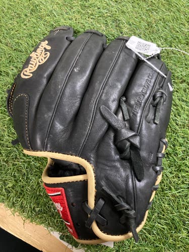 Black Rawlings Gold Glove Elite LH Pitcher's Baseball Glove 12" (Used)