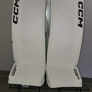 31+1" CCM Axis 2.9 Goalie Leg Pads (New)