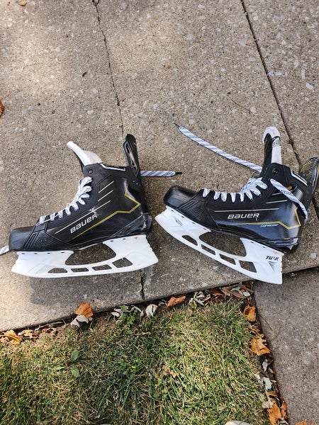 Bauer Supreme M40 Hockey Skates 13 (New)